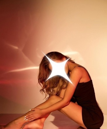 Лиана, 23 года, 2 размер груди